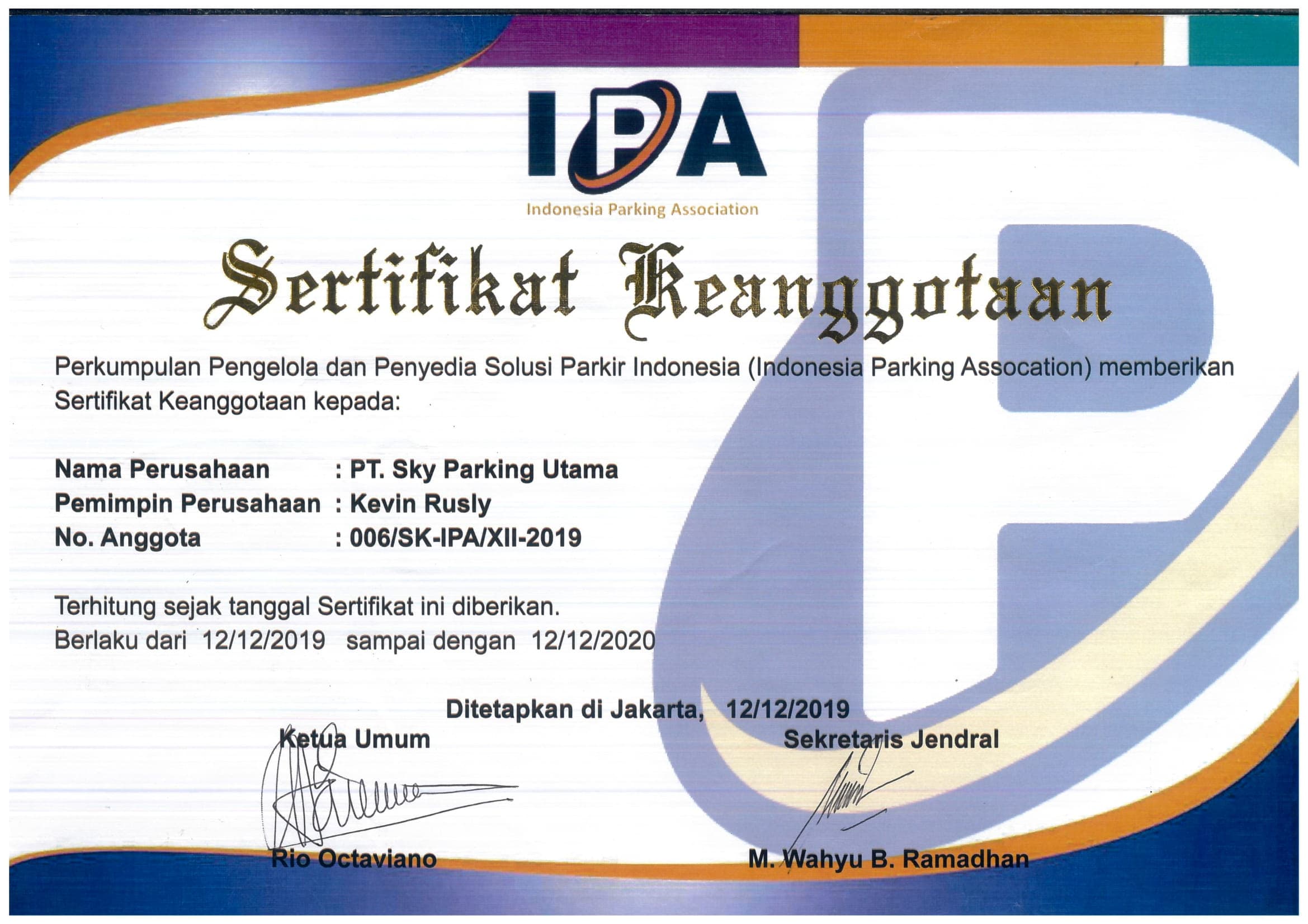 Anggota Asosiasi Parkir Indonesia